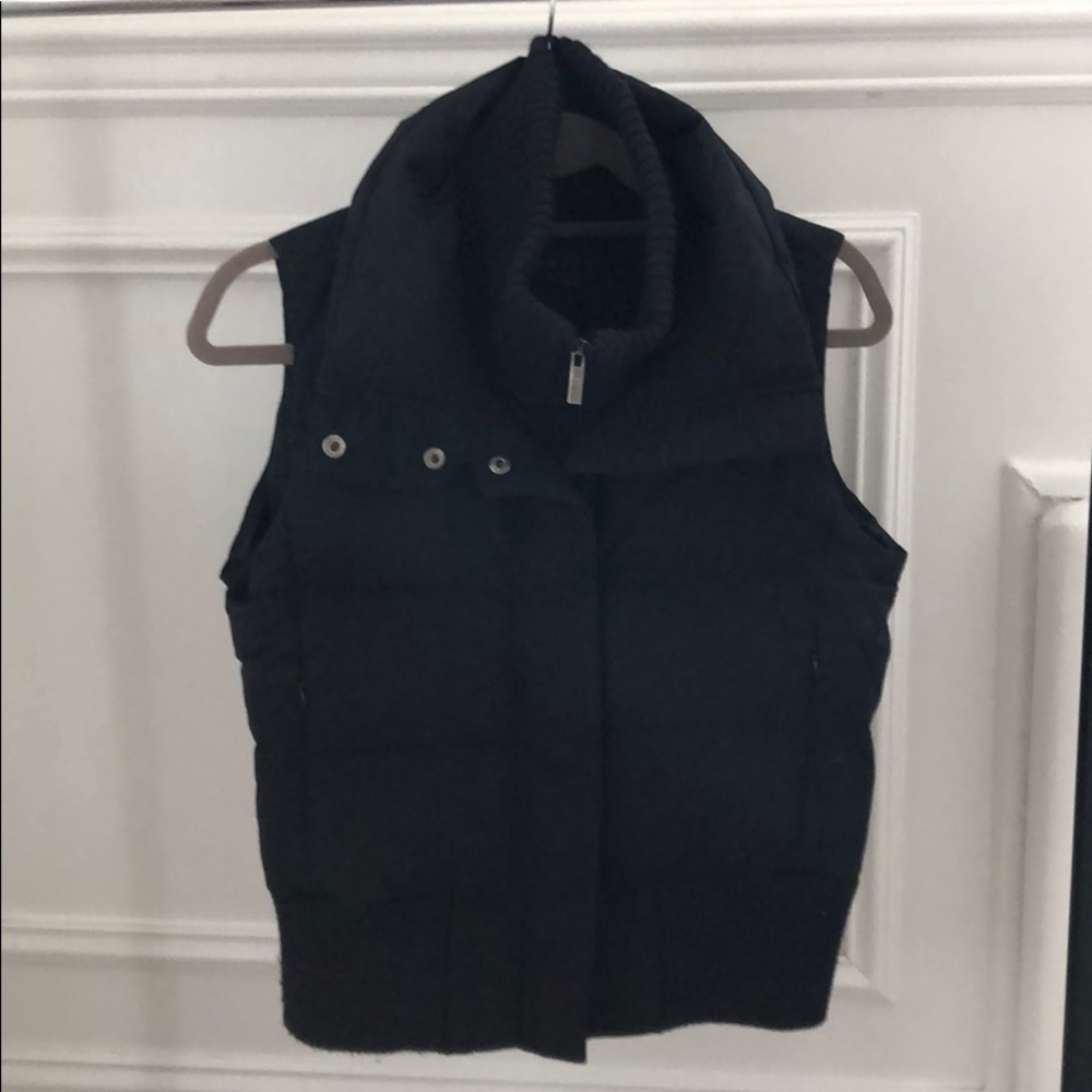 THEORY Down Puffer Vest